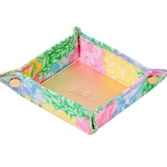 Lilly Pulitzer Catchall Tray in Multi Bright Delight Patch NEW - Picture 1 of 3